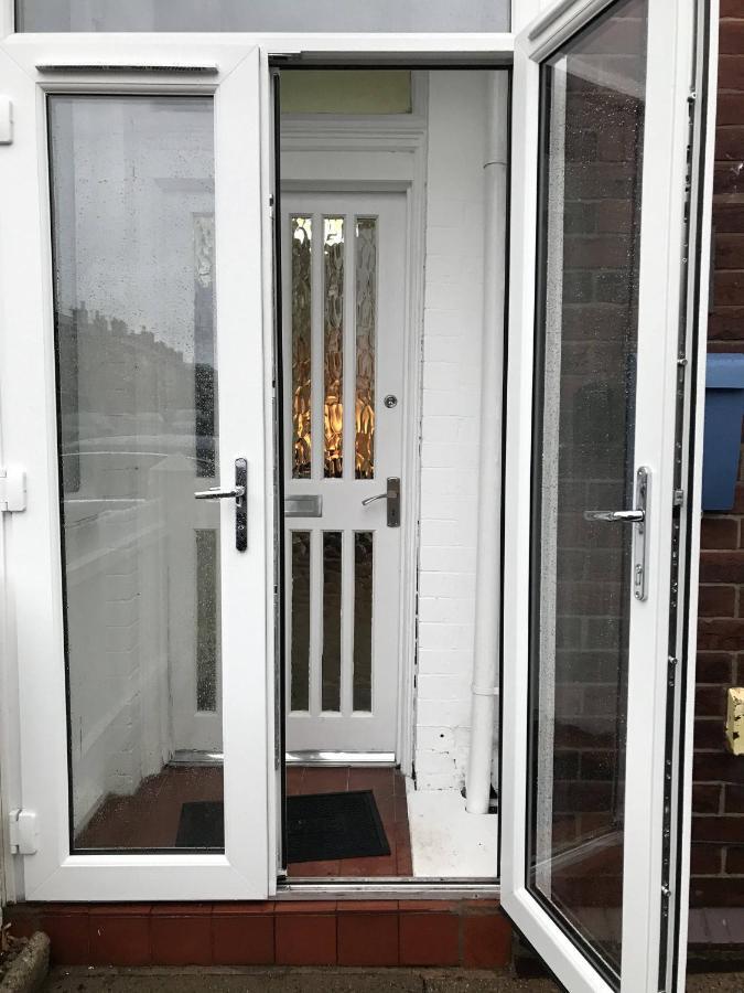 Stylish Modern 3-Bed House Nr Manchester City Ctr 화이트필드 외부 사진