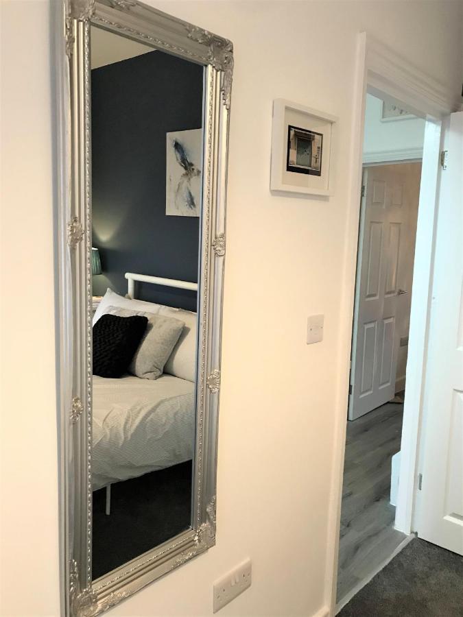Stylish Modern 3-Bed House Nr Manchester City Ctr 화이트필드 외부 사진