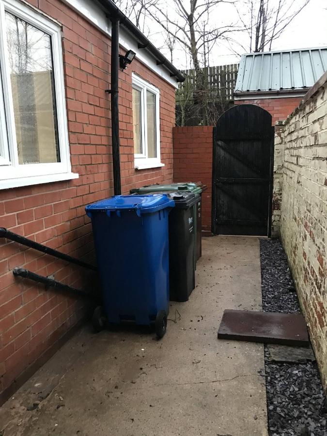 Stylish Modern 3-Bed House Nr Manchester City Ctr 화이트필드 외부 사진